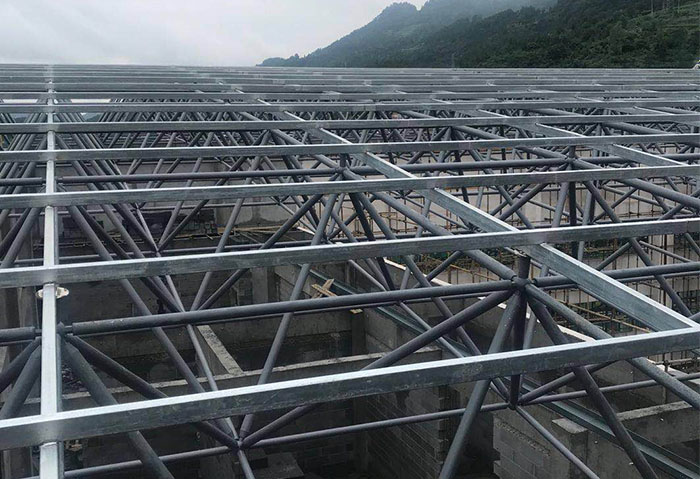 富德仁怀冠英学校艺体楼网架